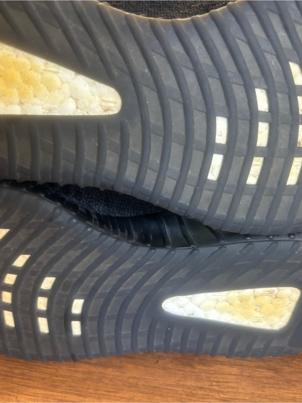 Adidas Yeezy Boost 350 V2 Onyx sneakers - Picture 6 of 7